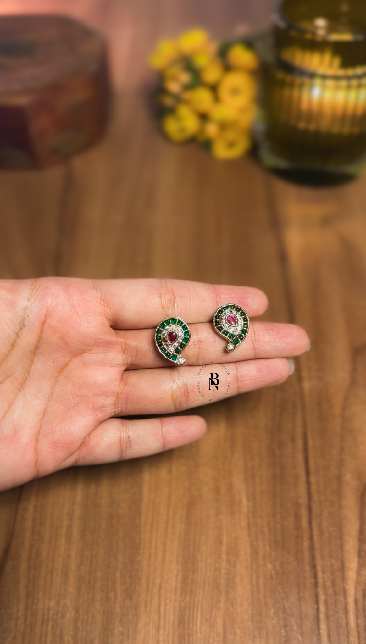 Premium Manga Pendant Coin Haram