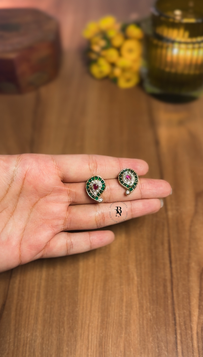 Premium Manga Pendant Coin Haram