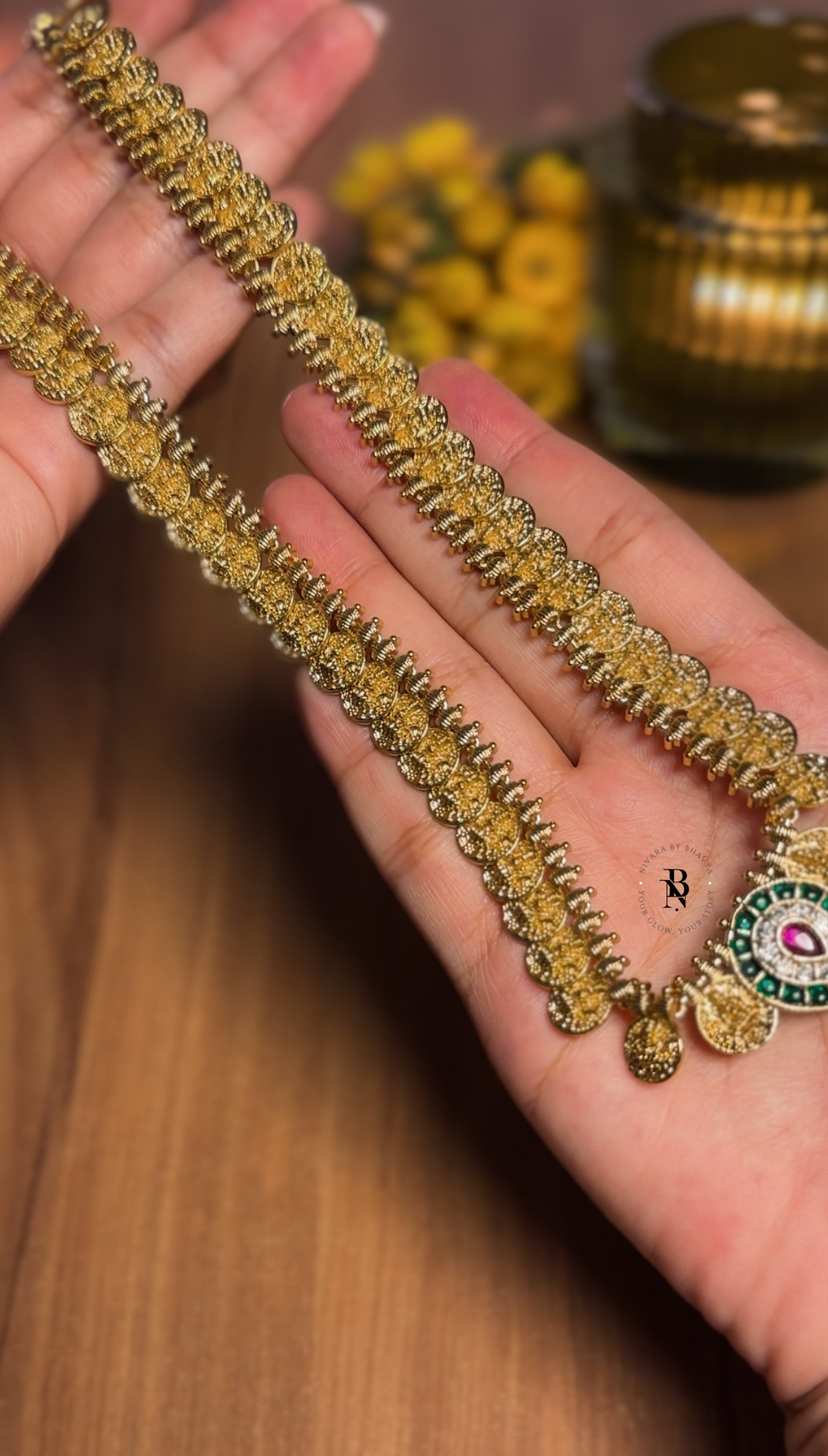 Premium Manga Pendant Coin Haram