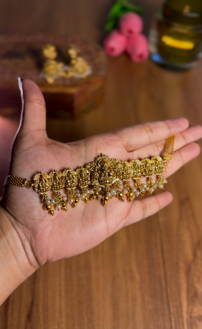 Lakshmi Choker