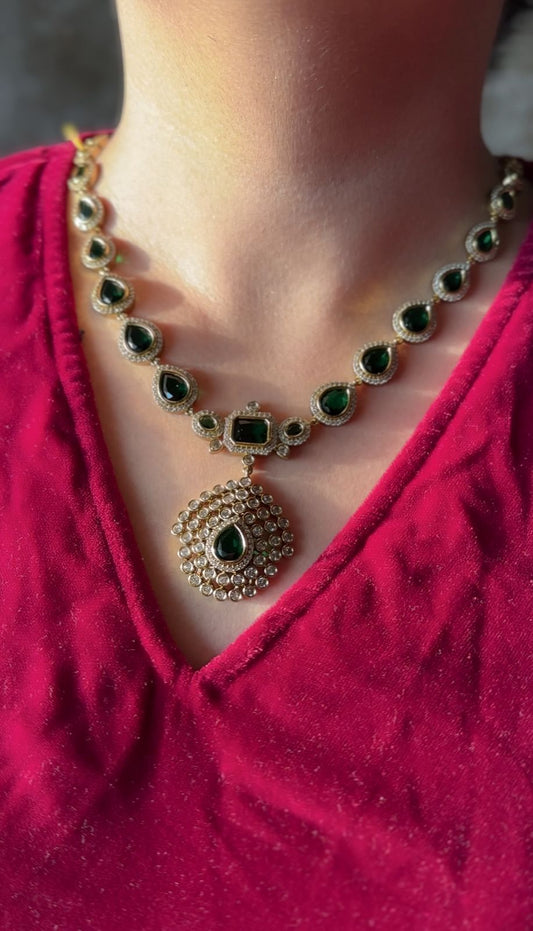Emerald Jyothika Necklace