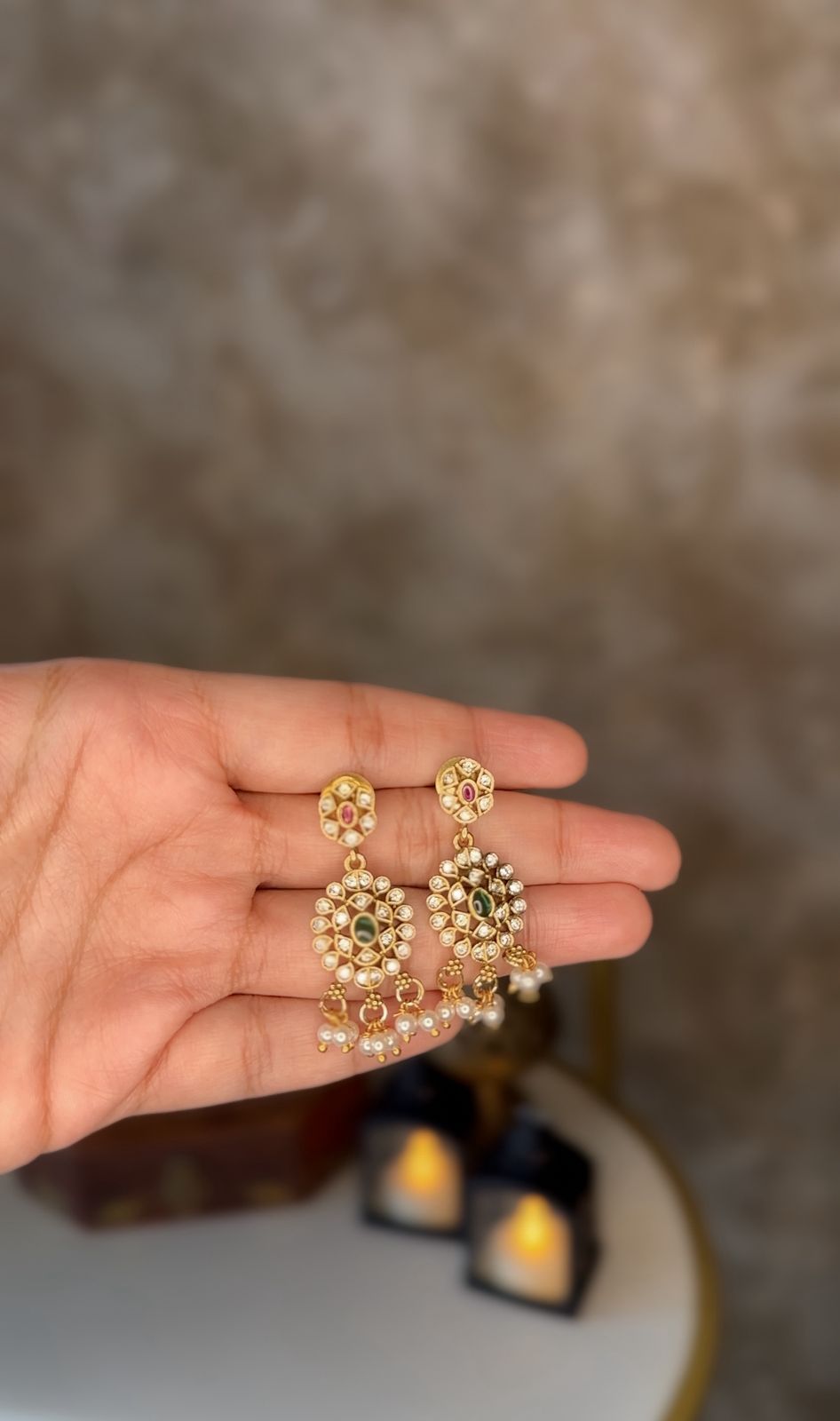 AD Pearl Chain Choker