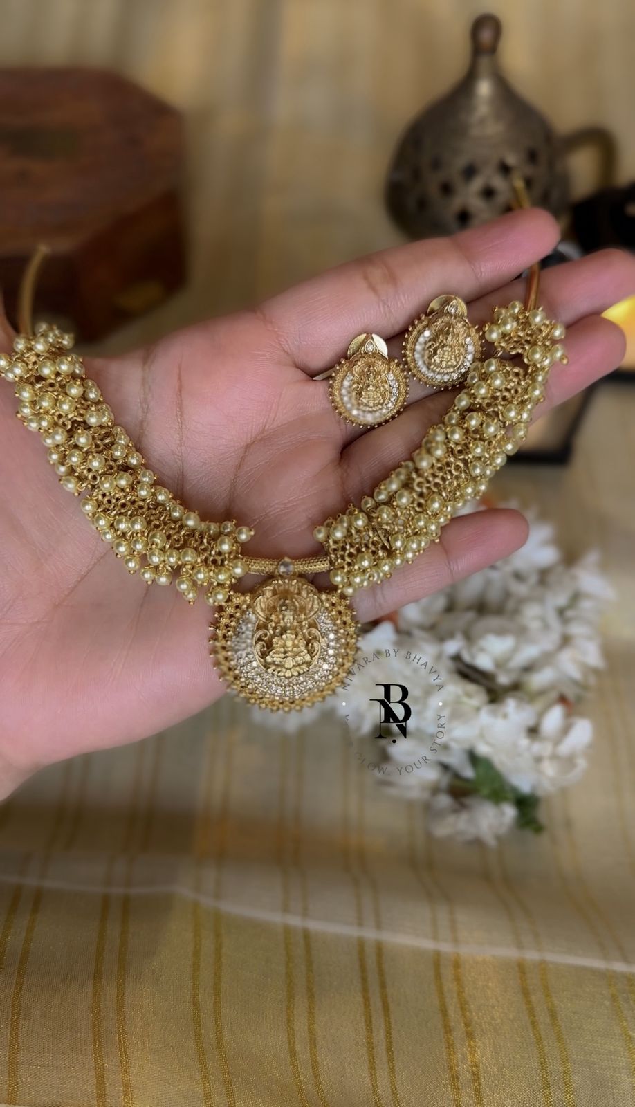 Lakshmi Cluster Pearl Necklace